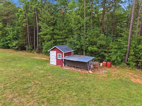 Exterior - 279 Tradewind Dr, Evington, VA 24550 photo 8 of 8