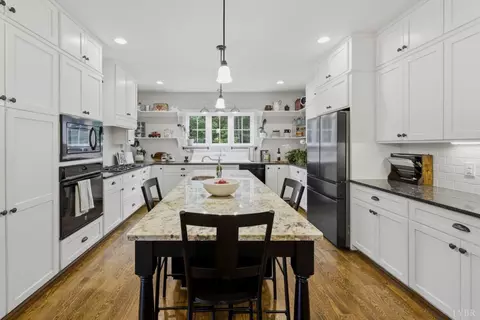 Kitchen - 279 Tradewind Dr, Evington, VA 24550 photo 9 of 9