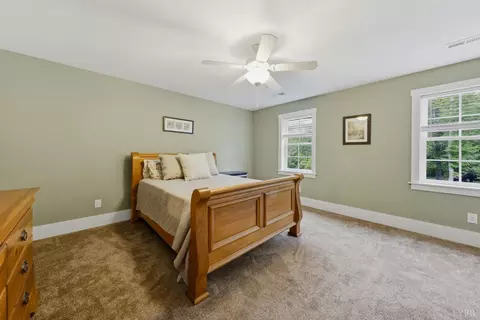 Bedroom - 279 Tradewind Dr, Evington, VA 24550 photo 6 of 9