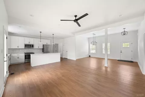 2831 Everett Rd, Forest, VA 24551 photo 9