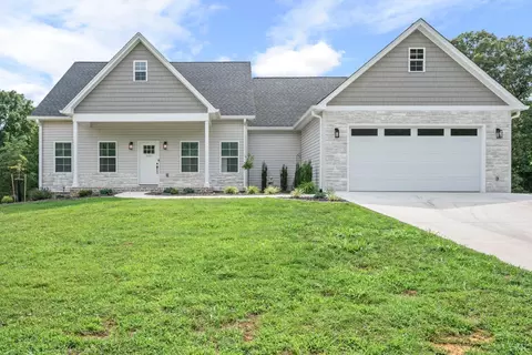2831 Everett Rd, Forest, VA 24551 photo 2