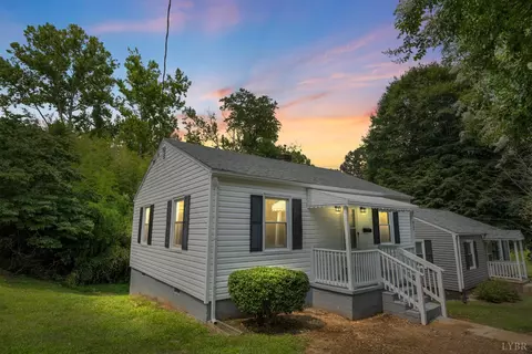 612 Thomas Rd, Lynchburg, VA 24502