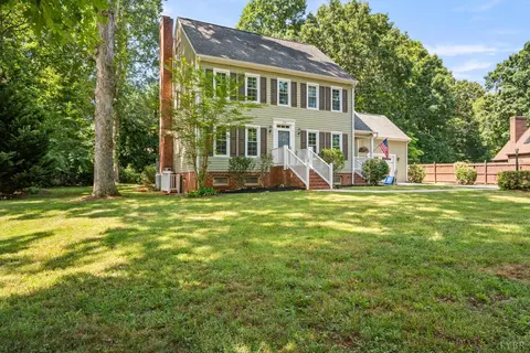 Exterior - 109 Britt Pl, Forest, VA 24551 photo 4 of 14