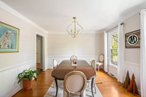 Dining - 109 Britt Pl, Forest, VA 24551 photo 2 of 2