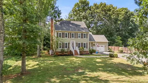 Exterior - 109 Britt Pl, Forest, VA 24551 photo 2 of 14
