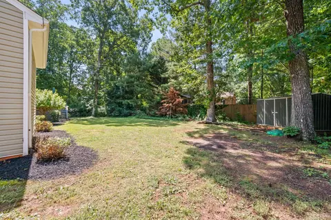 Exterior - 109 Britt Pl, Forest, VA 24551 photo 12 of 14