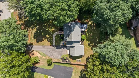 View/Area - 109 Britt Pl, Forest, VA 24551 photo 1 of 6