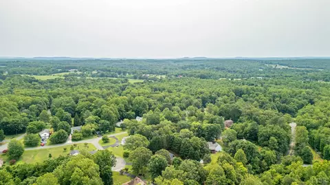 View/Area - 119 Old Mill Ct, Amherst, VA 24521 photo 3 of 3