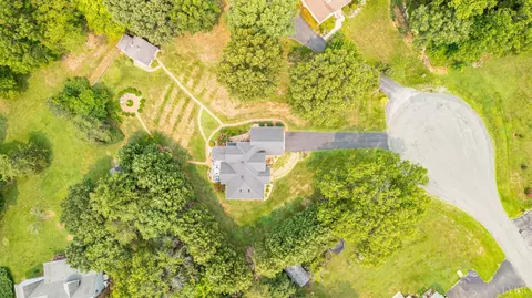 View/Area - 119 Old Mill Ct, Amherst, VA 24521 photo 1 of 3