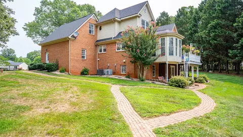 Exterior - 119 Old Mill Ct, Amherst, VA 24521 photo 9 of 14