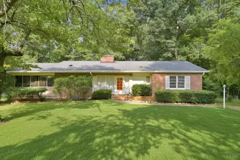 115 Howard Dr, Lynchburg, VA 24503