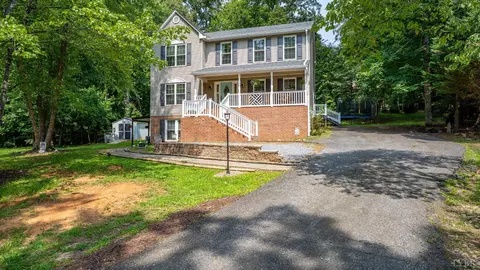 Exterior - 103 Waterview Cir, Forest, VA 24551 photo 3 of 5