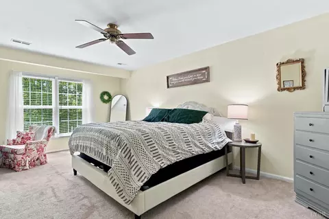 Bedroom - 103 Waterview Cir, Forest, VA 24551 photo 1 of 6