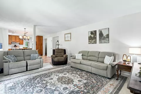 Living - 103 Waterview Cir, Forest, VA 24551 photo 1 of 3