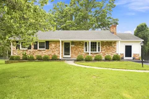 322 Amelon Rd, Madison Heights, VA 24572