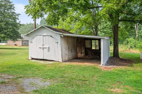 Exterior - 1283 Gladden Cir, Forest, VA 24551 photo 8 of 17