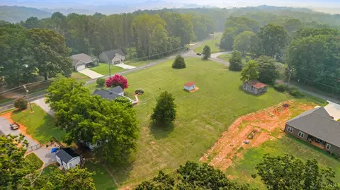View/Area - 1283 Gladden Cir, Forest, VA 24551 photo 5 of 6