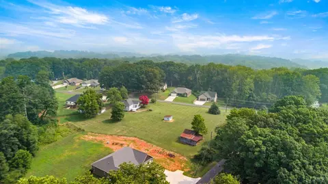 View/Area - 1283 Gladden Cir, Forest, VA 24551 photo 2 of 6