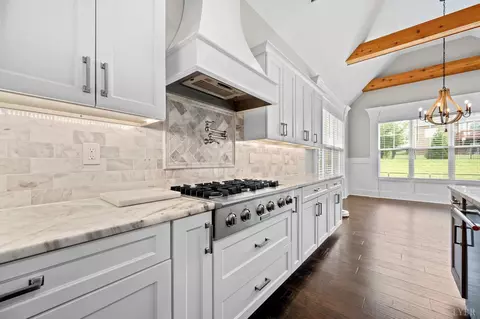 Kitchen - 942 Leander Dr, Forest, VA 24551 photo 3 of 4