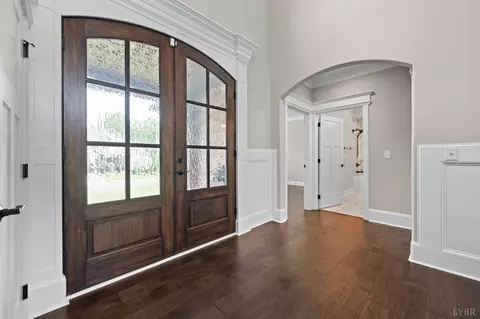Entry Way - 942 Leander Dr, Forest, VA 24551 photo 2 of 6
