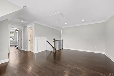 Entry Way - 942 Leander Dr, Forest, VA 24551 photo 5 of 6