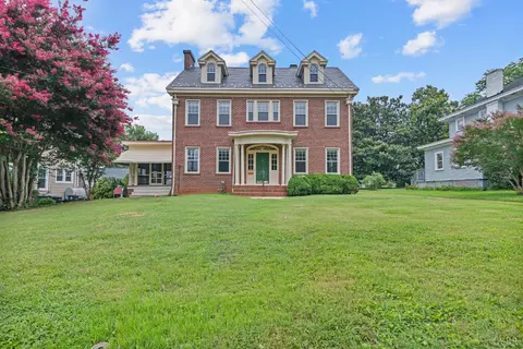 104 Connecticut Ave, Lynchburg, VA 24502