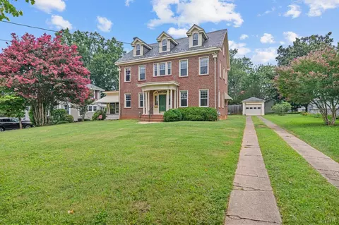 104 Connecticut Ave, Lynchburg, VA 24502
