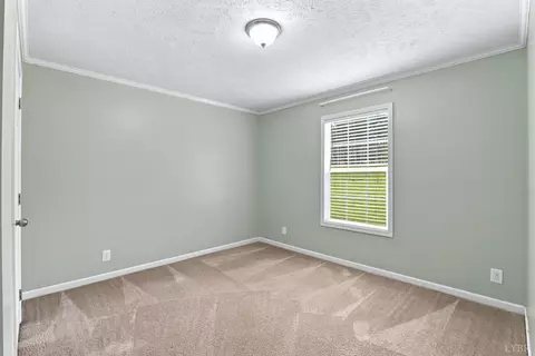 Bedroom - 195 Finders Way, Amherst, VA 24521 photo 2 of 7