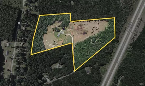 View/Area - 195 Finders Way, Amherst, VA 24521 photo 1 of 5