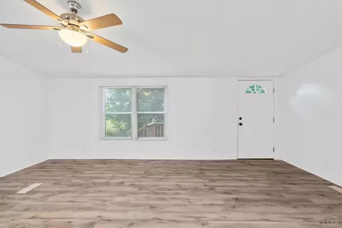 7032 Stage Rd, Concord, VA 24538 photo 3