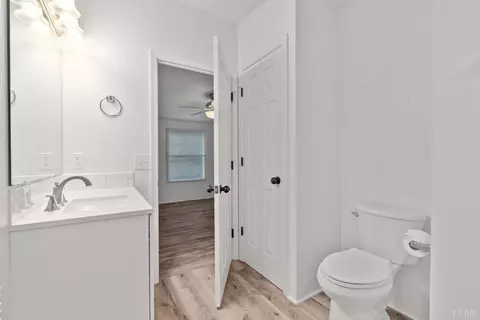 7032 Stage Rd, Concord, VA 24538 photo 15