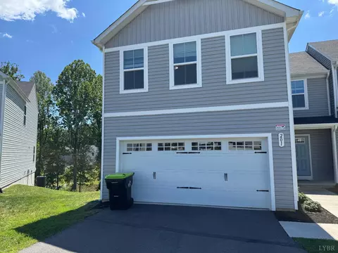 201 Thicket Dr, Lynchburg, VA 24501