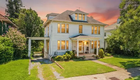 2311 Rivermont Ave, Lynchburg, VA 24503