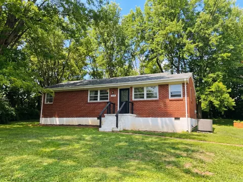 104 Hilda Dr, Lynchburg, VA 24501