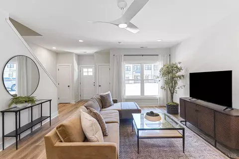 Living - 1016 Harrison Dr, Forest, VA 24551 photo 2 of 2