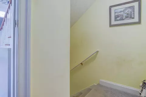 Entry Way - 3471 Bellevue Rd, Forest, VA 24551 photo 12 of 12