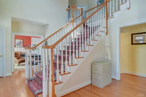 Entry Way - 3471 Bellevue Rd, Forest, VA 24551 photo 11 of 12