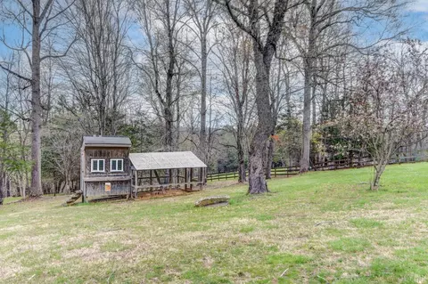 Exterior - 3471 Bellevue Rd, Forest, VA 24551 photo 15 of 24