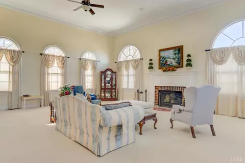 Living - 3471 Bellevue Rd, Forest, VA 24551 photo 1 of 4