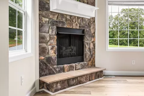 Living - 117 E Otter Ridge Dr, Goode, VA 24556 photo 3 of 6