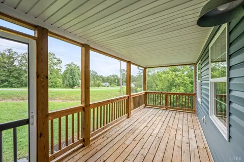 Exterior - 117 E Otter Ridge Dr, Goode, VA 24556 photo 3 of 10