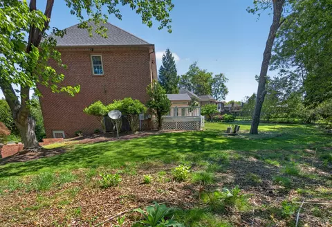 Exterior - 309 Eastwind Dr, Forest, VA 24551 photo 22 of 24