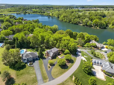 View/Area - 309 Eastwind Dr, Forest, VA 24551 photo 2 of 11