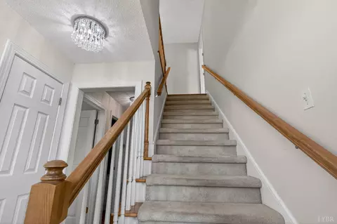 Entry Way - 309 Eastwind Dr, Forest, VA 24551 photo 3 of 5