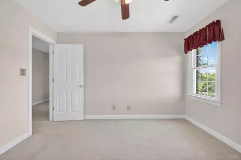 Bedroom - 309 Eastwind Dr, Forest, VA 24551 photo 7 of 14
