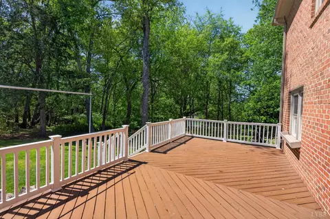 Exterior - 309 Eastwind Dr, Forest, VA 24551 photo 19 of 24