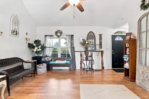 Entry Way - 1392 Tucker Ter, Evington, VA 24550 photo 4 of 8