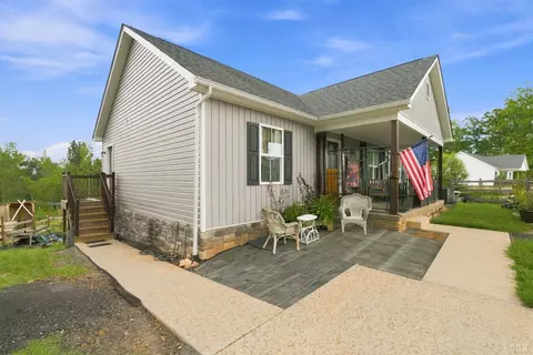 Exterior - 1392 Tucker Ter, Evington, VA 24550 photo 7 of 13