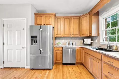 Kitchen - 1440 Ty Bluff Rd, Forest, VA 24551 photo 5 of 5
