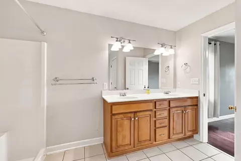 Bath - 1440 Ty Bluff Rd, Forest, VA 24551 photo 5 of 7